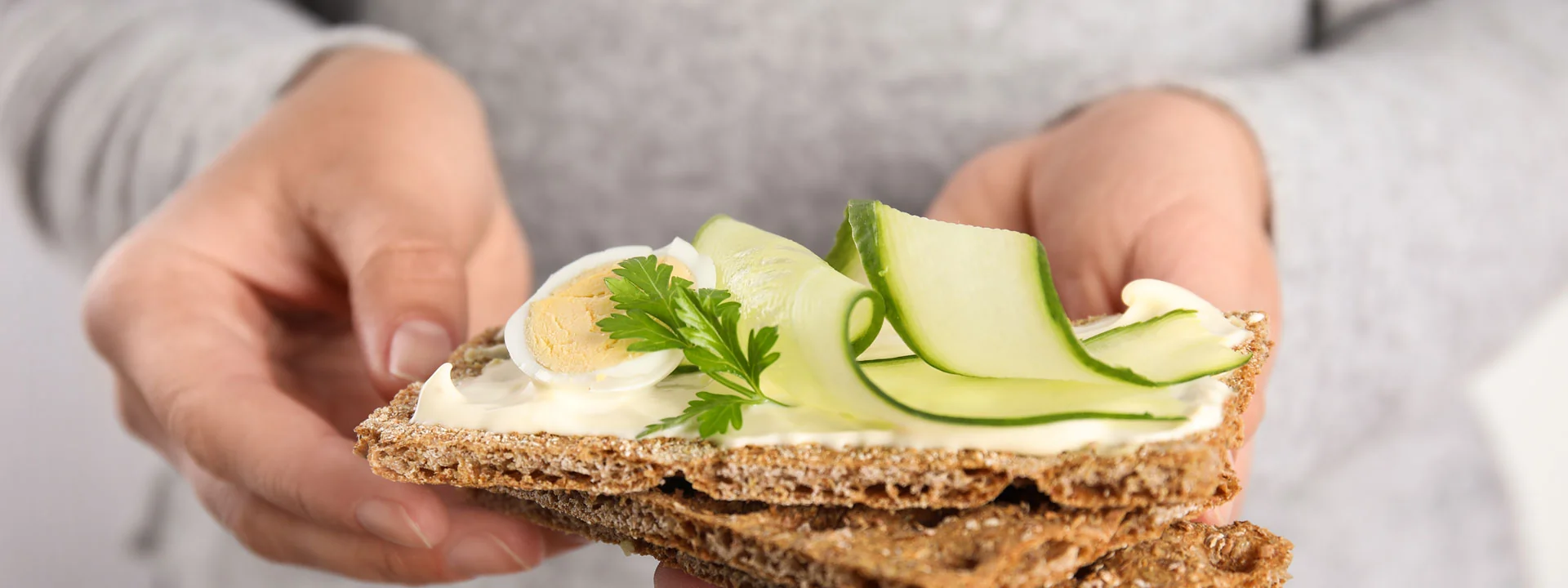 Φρέσκια mozzarella Alpiland σε συσκευασία.