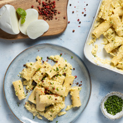 Ριγκατόνι με σαλτσα κολοκυθιού, συνταγή με τυριά Alpiland.