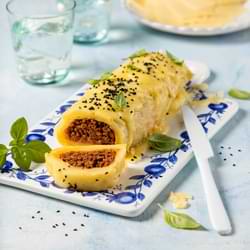 Ρολό πατάτας με κιμά και Alpiland Emmental