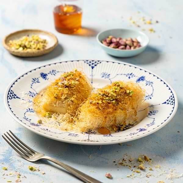 Φλογέρες με φύλλο κανταΐφι και Alpiland Σαγανάκι